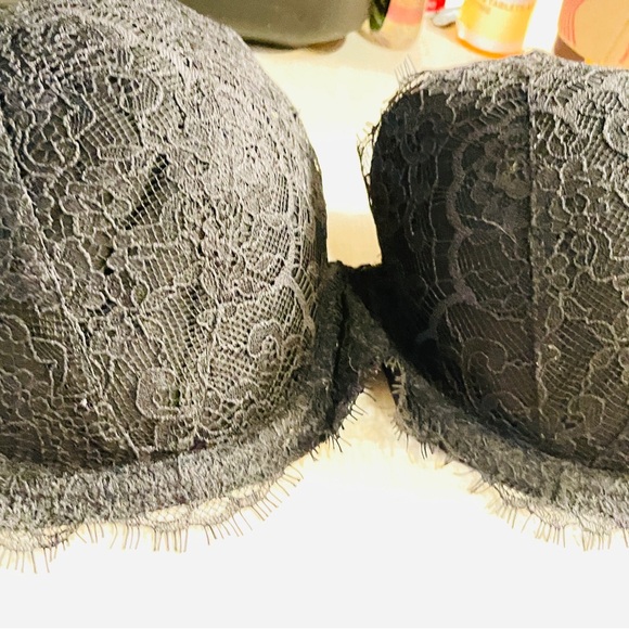 Black Victoria’s Secret dream angels bra. Size 32DDD - Picture 2 of 4